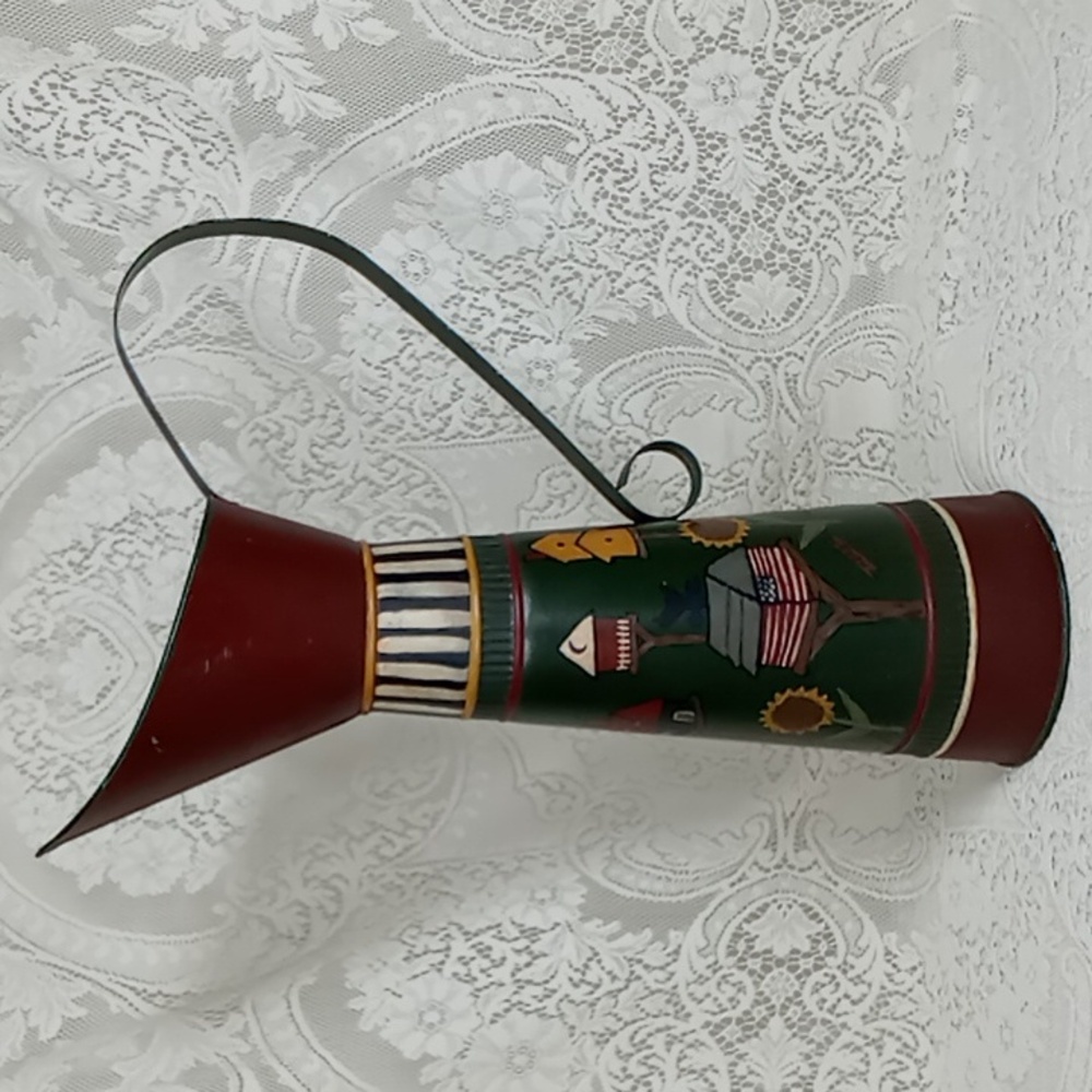 Vintage Hand Painted Musical Metal Watering Can Plays I Come To The Garden Alone